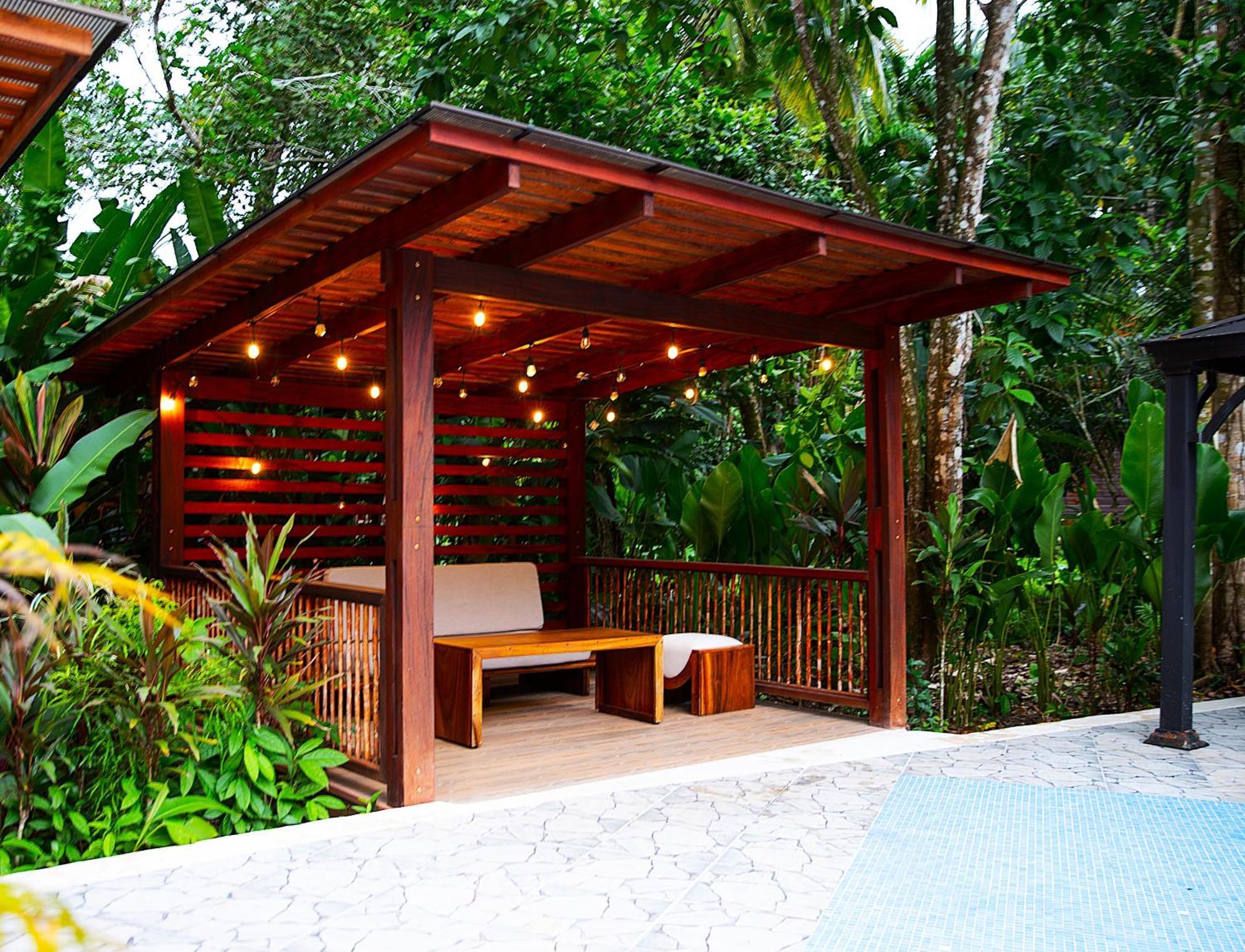 Aninga Lodge Tortuguero Exterior photo