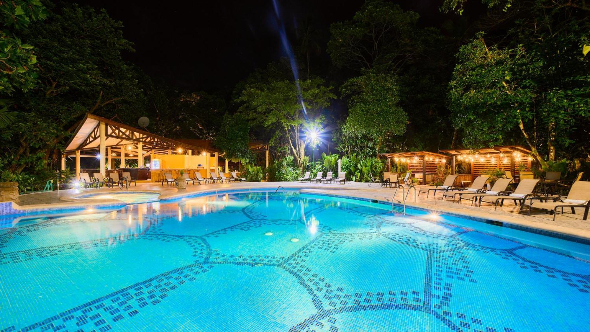 Aninga Lodge Tortuguero Exterior photo