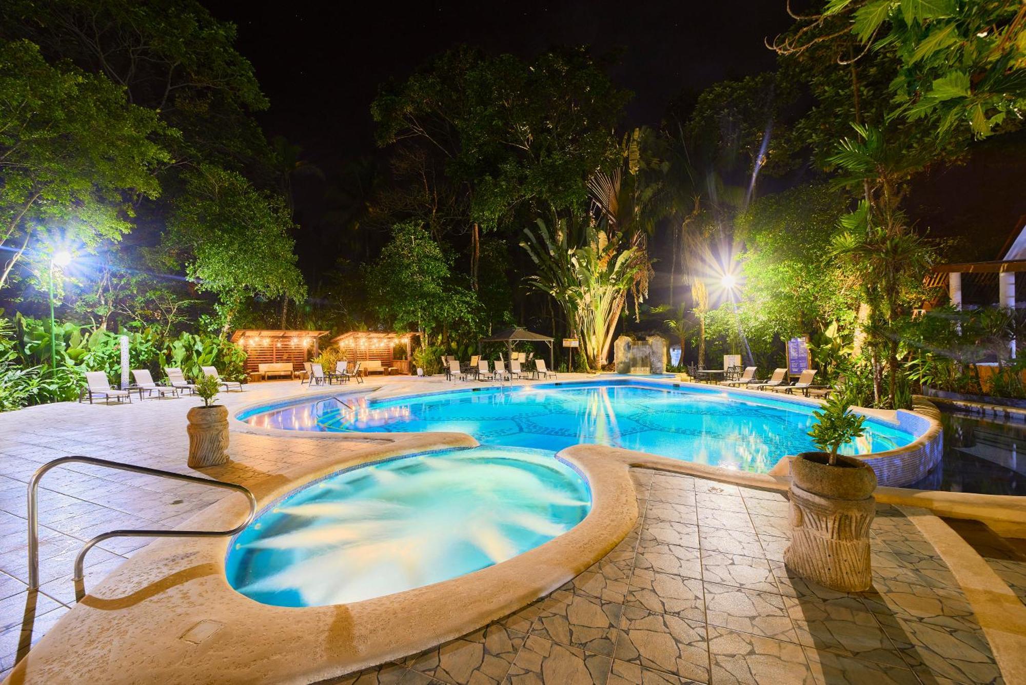 Aninga Lodge Tortuguero Exterior photo